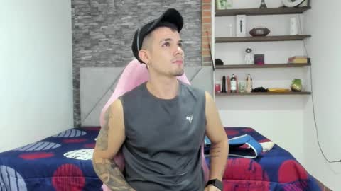 booyhott_ online show from 18, 2, 2026