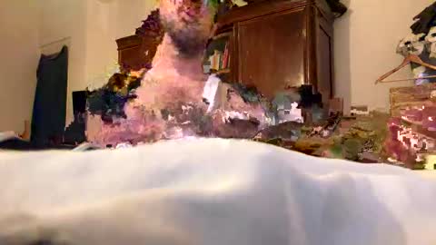 BoYYYOOO online show from 15, 4, 2026