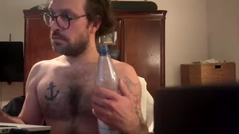 Snapshot of booyyy12 chatting on 23, 6, 2026 BoYYYOOO online show from 23, 6, 2026