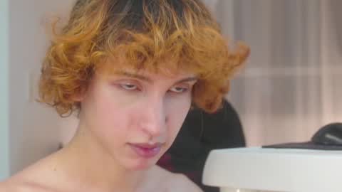 Snapshot of boream_ chatting on 18, 1, 2025 Bream online show from 18, 1, 2025