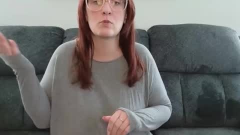 Snapshot of boredbustyhousewife chatting on 26, 3, 2026 boredbustyhousewife online show from 26, 3, 2026