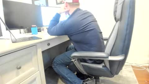 Snapshot of boredhorndog chatting on 4, 12, 2024 Boredhorndog online show from 4, 12, 2024