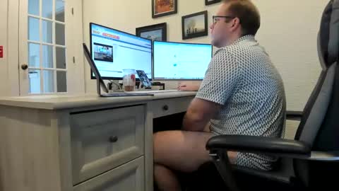 Snapshot of boredhorndog chatting on 27, 1, 2025 Boredhorndog online show from 27, 1, 2025