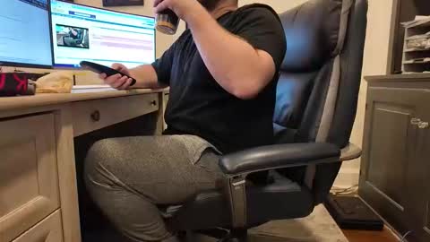 Snapshot of boredhorndog chatting on 18, 1, 2026 Boredhorndog online show from 18, 1, 2026