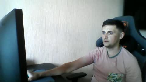 Snapshot of bosiman1978 chatting on 19, 6, 2026 Sergo online show from 19, 6, 2026