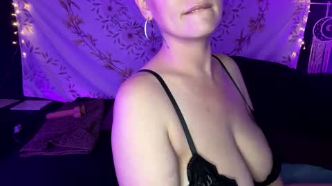 BossMom online show from 3, 2, 2025