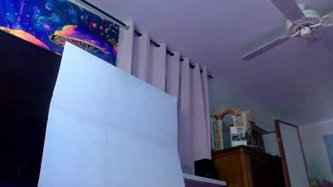 Bottomboo7 online show from 29, 1, 2025