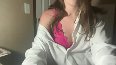 bougiebrunette online show from 19, 7, 2026