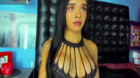 Snapshot of bouncing_bunnyxxx69 chatting on 14, 6, 2026 bouncing_bunnyxxx69 online show from 14, 6, 2026