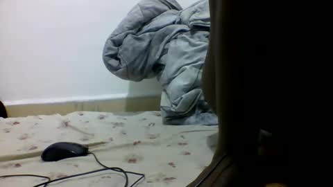 bouncy_vee online show from 28, 2, 2026