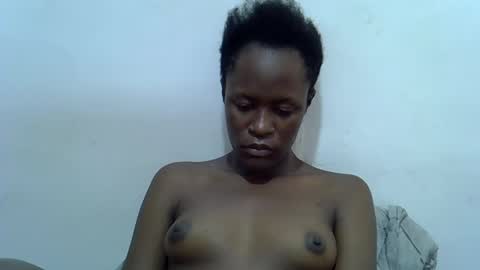 Snapshot of bouncy_vee chatting on 5, 6, 2026 bouncy_vee online show from 5, 6, 2026
