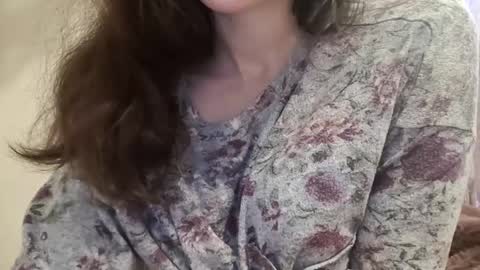 Bouncy Queen Majesty online show from 3, 2, 2025