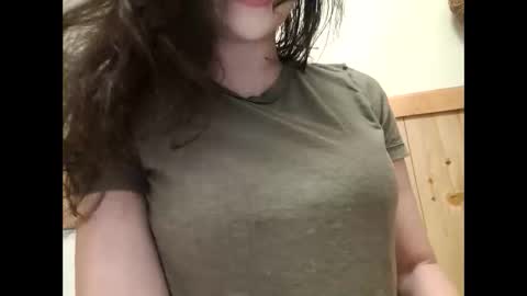 Bouncy Queen Majesty online show from 30, 9, 2025