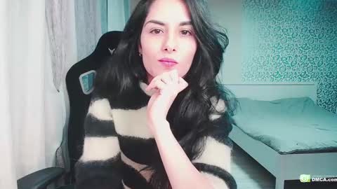 Helen  online show from 4, 12, 2024