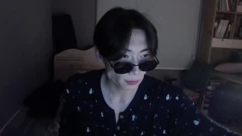 boxman556990 online show from 24, 1, 2025