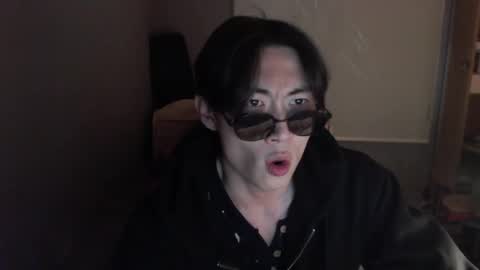 boxman556990 online show from 27, 1, 2025