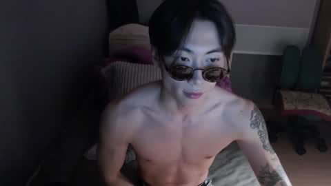 boxman556990 online show from 6, 3, 2025