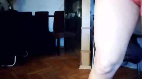 Bes7assquirt online show from 5, 12, 2025