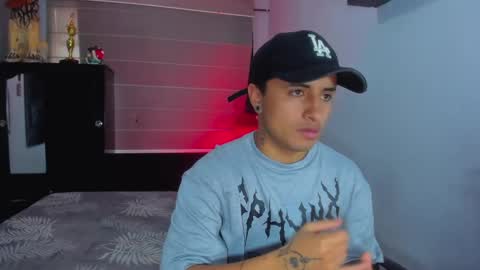 boy_nauthy online show from 5, 1, 2025