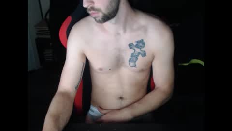 boy_t0y89 online show from 6, 12, 2024