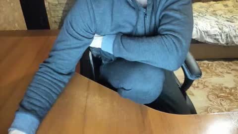 Snapshot of boyapollon chatting on 27, 10, 2025 BoyApollon online show from 27, 10, 2025