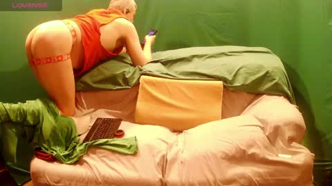 Snapshot of boyblond36 chatting on 6, 4, 2026 Slutty Stud online show from 6, 4, 2026