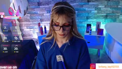 boyfox_tay online show from 14, 9, 2025