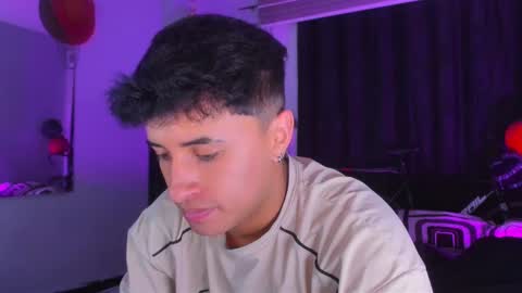 miguel  online show from 28, 2, 2025