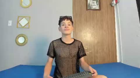 Snapshot of boys_hotparty chatting on 29, 7, 2026 ALEX - TAYLER -MIKE online show from 29, 7, 2026