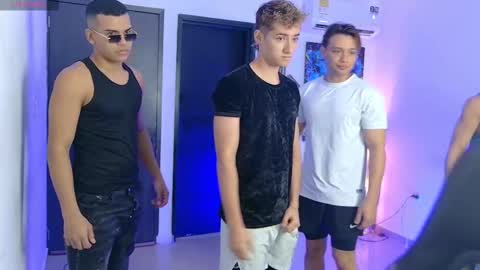 Snapshot of boysgang_sex chatting on 20, 11, 2025 Angelo Mark Fernando Taylor online show from 20, 11, 2025