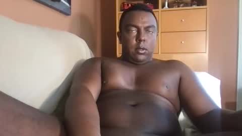 boytoy298812 online show from 8, 2, 2026