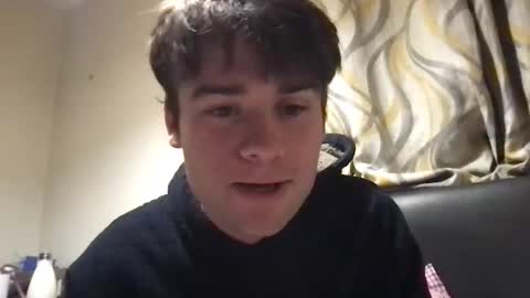 Snapshot of bozoluninss chatting on 23, 10, 2025 Jeff online show from 23, 10, 2025