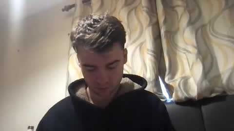 Snapshot of bozoluninss chatting on 18, 11, 2025 Jeff online show from 18, 11, 2025