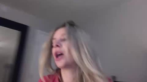 bpkylie online show from 19, 11, 2025