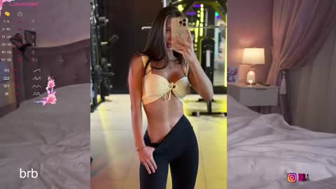 Lana  online show from 5, 12, 2025