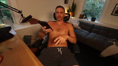 BradBronton online show from 12, 7, 2026