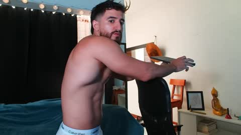 Bradley Martinez online show from 29, 1, 2025