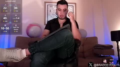 Bradley Colton Independ Model online show from 7, 4, 2026