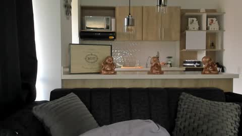 bradleymartin7 online show from 19, 1, 2025