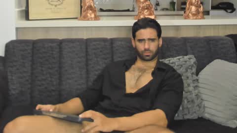 bradleymartin7 online show from 1, 2, 2025