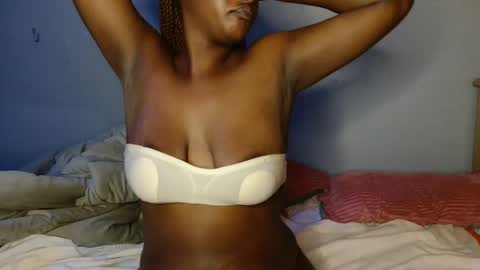 Snapshot of brailey65 chatting on 12, 9, 2025 brailey online show from 12, 9, 2025