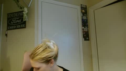 i am a naughty jedi knight online show from 29, 3, 2026