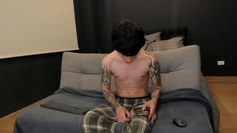 Brand online show from 1, 4, 2026