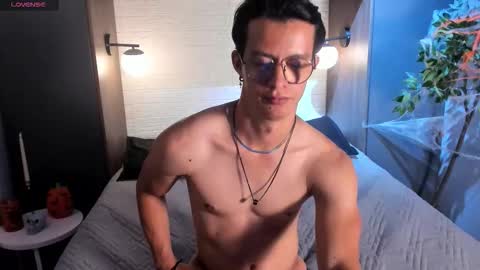 brandon_starkk online show from 4, 11, 2025