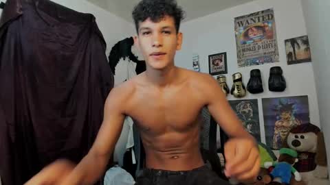 Snapshot of brandonstonexl chatting on 5, 3, 2026 Brandon Stone online show from 5, 3, 2026