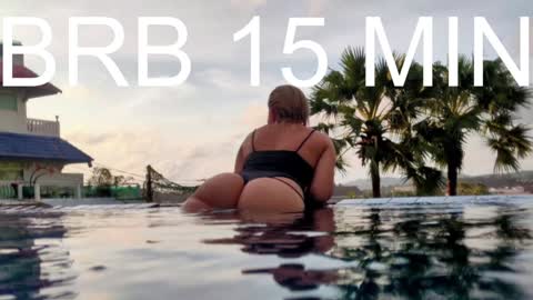 Snapshot of brandy__stars chatting on 20, 12, 2024 Belle online show from 20, 12, 2024