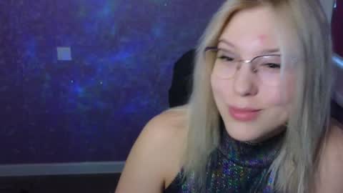 Snapshot of brandy__stars chatting on 7, 1, 2025 Belle online show from 7, 1, 2025