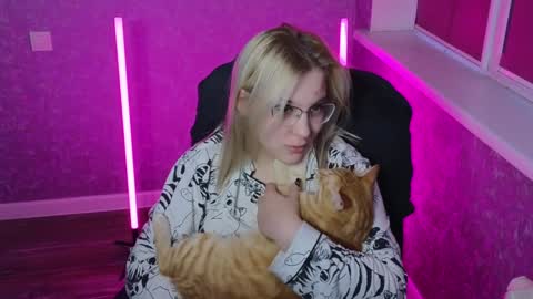 Snapshot of brandy__stars chatting on 10, 1, 2025 Belle online show from 10, 1, 2025