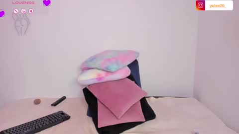 Snapshot of brandy_brow chatting on 1, 11, 2025 brandy Independent model online show from 1, 11, 2025