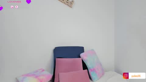 Snapshot of brandy_brow chatting on 21, 11, 2025 brandy Independent model online show from 21, 11, 2025